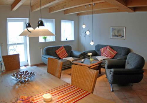 Ferienwohnung Hof Luisengrund Tating Exterior foto